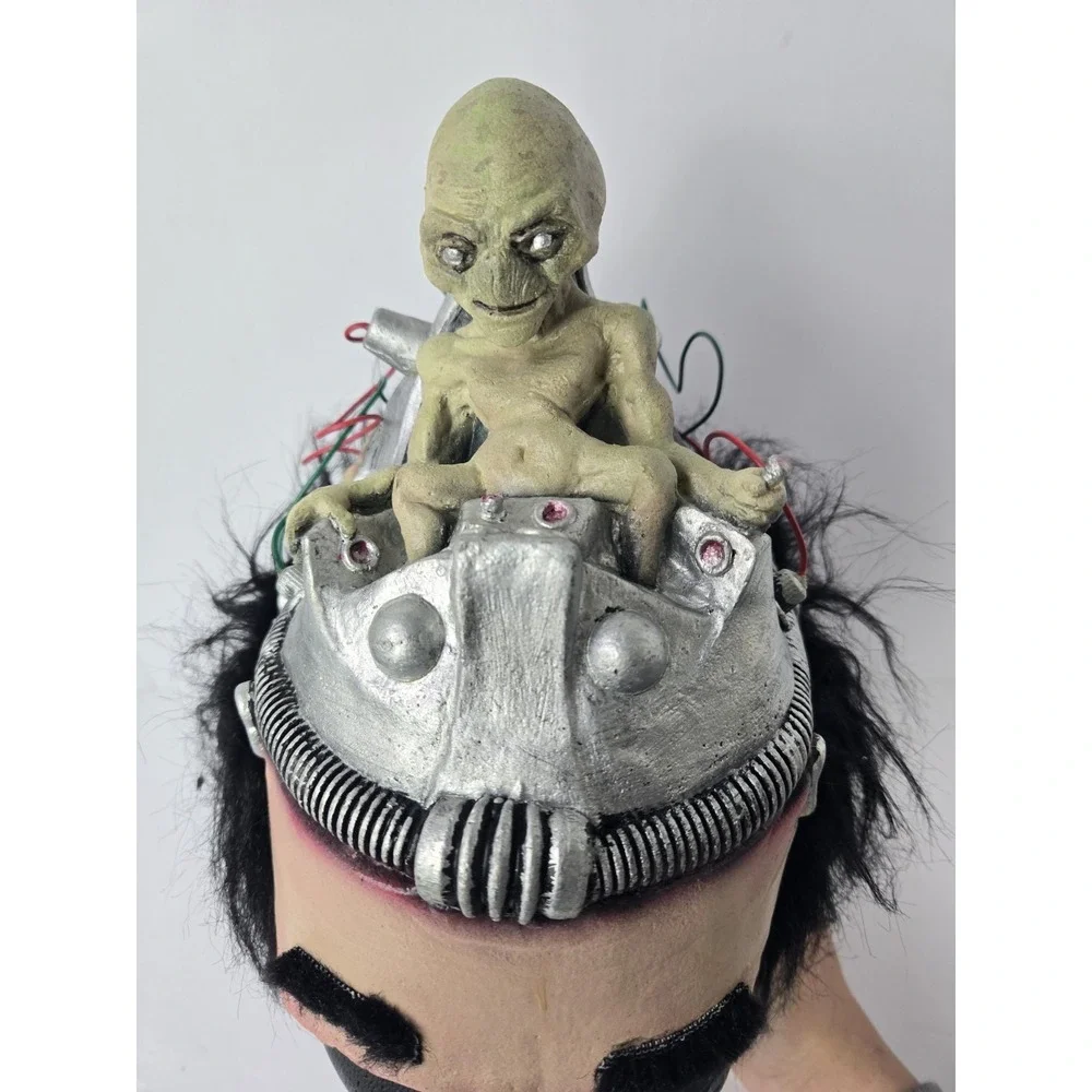 Halloween latex cap mask‎ Alien Pilot head Trick or Treat Studios